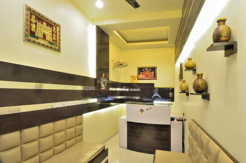 Hotel Roopa International Amritsar Ngoại thất bức ảnh
